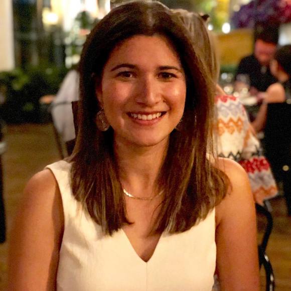 Meet your Posher, Olivia - Picture 1 of 1